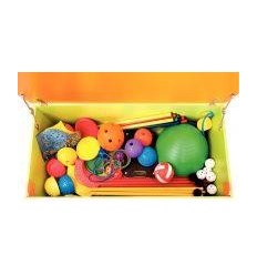 COFFRE EN BOIS A ROULETTES