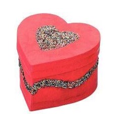 LOT 10 BTE CARTON COEUR 9X8X5 2