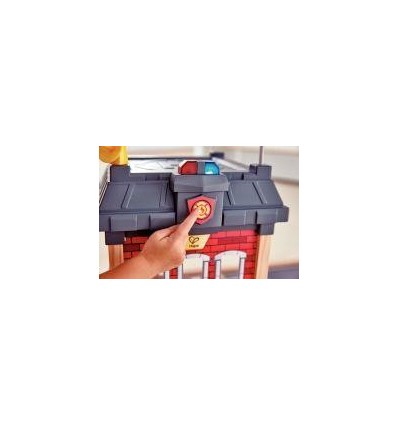 CASERNE DE POMPIERS EN BOIS