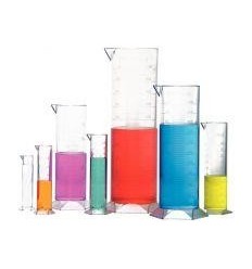 LOT 7 EPROUVETTES PLAST TRANSP 2