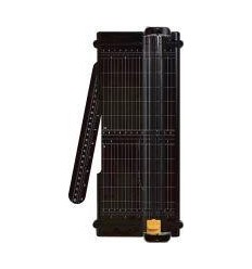 MINI MASSICOT FISKARS A4  7F 2